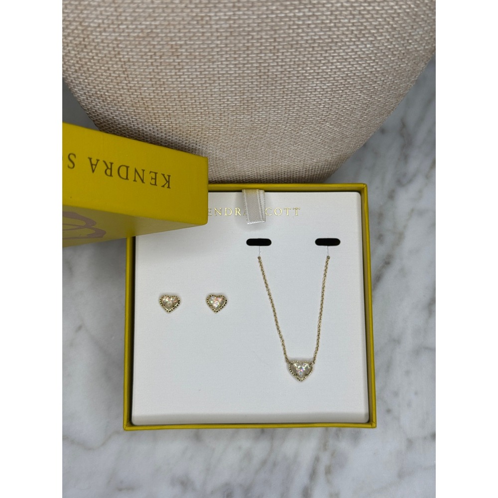 Kendra Scott Womens‎ Heart Jewelry Set Gold Iridescent Dainty Coquette Gift OS